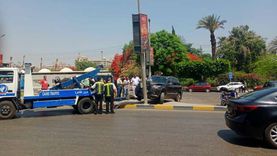 عمليات مصر الجديدة تتلقى بلاغًا باصطدام سيارة بعمود إنارة