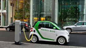 الكويت تعلن بدء تركيب شواحن للسيارات الكهربائية في الشوارع والطرق السريعة