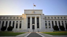 الاحتياطي الفيدرالي الأمريكي يبقي على أسعار الفائدة دون تغيير للمرة السادسة على التوالي
