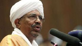 تدهور حالة الرئيس السوداني السابق عمر البشير.. تغير لون جلده وتورمت قدماه