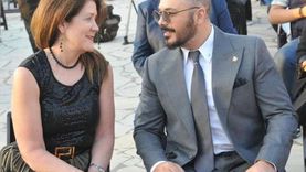 السفيرة الأميركية في لبنان: نفخر بما يقدمه رامي عياش موسيقيا وإنسانيا