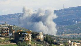 الاحتلال الإسرائيلي يشن غارات على أهداف تابعة لحزب الله في جنوب لبنان