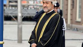 سلطان عمان يهنئ الرئيس السيسي بذكرى حرب 6 أكتوبر