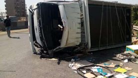 إصابة 11 شخصا في حادث انقلاب أتوبيس على الطريق الزراعي بقها