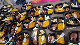 «التحالف الوطني» يوزع وجبات إفطار على المواطنين الصائمين بأسوان