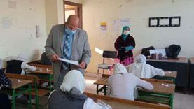 «التعليم» تعلن الأجزاء الصعبة من منهج العربي لطلاب دمج الثانوية العامة