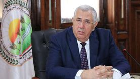 وزير الزراعة: «تقاوي معتمدة» لزيادة إنتاجية مشروع الـ 42 ألف فدان