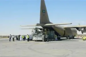 مطار العريش يستقبل طائرة مساعدات