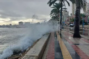 ارتفاع الأمواج في الإسكندرية