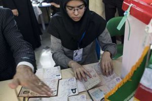 الانتخابات التشريعية في إيران