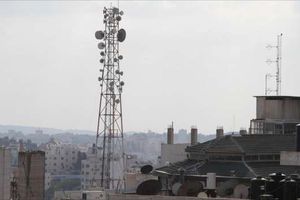 أبراج الاتصالات في غزة