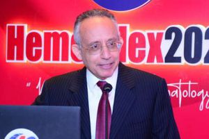 الدكتور أشرف الغندور نائب رئيس جامعة الإسكندرية لشئون الدراسات العليا والبحوث