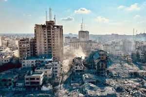 آثار القصف  على قطاع غزة