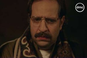 أحمد أمين في مشهد من مسلسل بابا جه