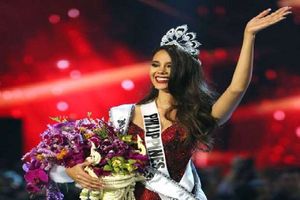 ملكة الجمال الفلبينية «كاتريونا جراى»