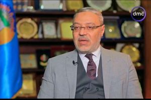 الدكتور محمد زكي رئيس جامعة طنطا