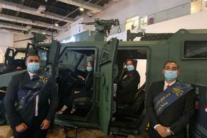 طلاب جامعة حلوان في زيارة لمعرض ايديكيس للصناعات الدفاعية والعسكرية
