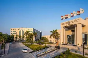 جامعة مصر للعلوم و التكنولوجيا