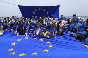 وزارة البيئة تشارك الإتحاد الأوروبي حملة تنظيف شاطئ السرايا بالإسكندرية