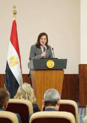 وزيرة التخطيط والتنمية الاقتصادية تناقش تقرير تمويل التنمية المستدامة واستضافة مصر لقمة المناخ COP 27