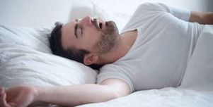 احذر تشغيل الإضاءة أثناء النوم.. قد يؤدي للإصابة بمرض مزمن