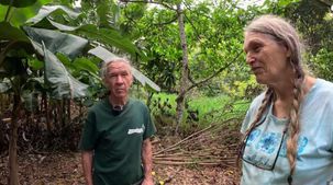 50 عاما من العزلة.. زوجان يقرران العيش في غابة والاستغناء عن التكنولوجيا