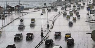 سوء الأحوال الجوية يعيق المرور بالإسكندرية