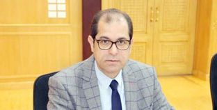 د. يوسف عامر