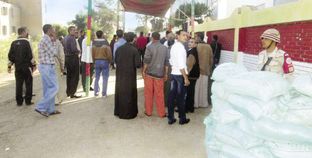 إقبال الأهالى على الانتخابات فى قرية البصارطة أمس الأول