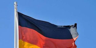 ألمانيا تعتزم تخفيف الضوابط على حدودها نهاية الأسبوع