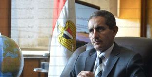 دكتور طارق راشد رحمي رئيس جامعة قناة السويس
