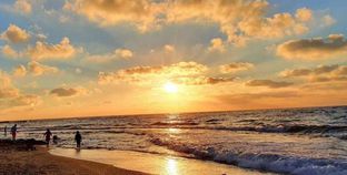شاطئ شيراتون الغردقة لحظة غروبة الشمس