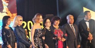 وزيرة الثقافة ومحافظ أسوان يفتتحان مهرجان أسوان لأفلام المرأة