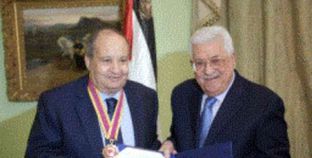 محمود عباس ووحيد حامد