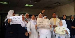 وقفة احتجاجية لمجموعة من الممرضات للمطالبة بزيادة بدل العدوى «صورة أرشيفية»
