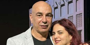 حسام حسن وزوجته