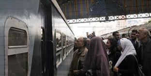 تكدس المواطنين بمحطة مصر فى الإسكندرية