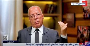 وزير الثقافة الأسبق الكاتب الصحفي حلمي النمنم