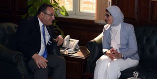 محافظ الإسكندرية يستقبل وزيرة الصحة ويناقشان أعمال المبادرة الرئاسية " ١٠٠ مليون صحة " للقضاء على فيروس "سى" 