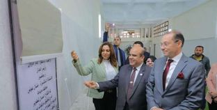 محاف دمياط ومساعد وزير العدل خلال افتتاح مكتب الشهر العقاري المطور