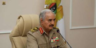 قائد الجيش الوطنى الليبى خليفة حفتر