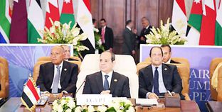 الرئيس عبدالفتاح السيسى أثناء قمة القاهرة للسلام