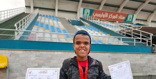 أحمد عبدالناصر لاعب منتخب قصار القامة