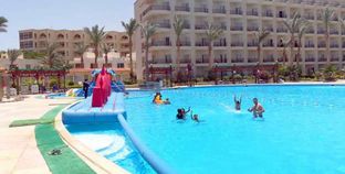 الفنادق خلال استقبالها الزوار المصريين