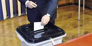 الرئيس السيسى خلال الإدلاء بصوته فى الاستفتاء