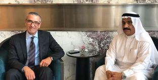 جمال السادات خلال لقاءه مع  الأمين العام لمجلس الإمارات للمستثمرين بالخارج