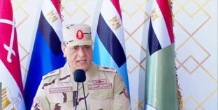 اللواء أركان حرب محمد ربيع قائد الجيش الثانى الميدانى خلال إلقاء كلمته