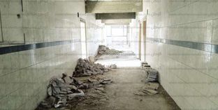 مبنى مستشفى «ميت حلفا» المهجور من الداخل