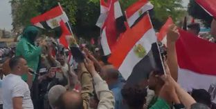 احتشاد المواطنين بالاسماعيلية دعمًا لموقف مصر