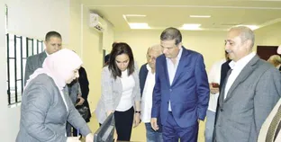 علاء فاروق رئيس مجلس إدارة البنك خلال الافتتاح